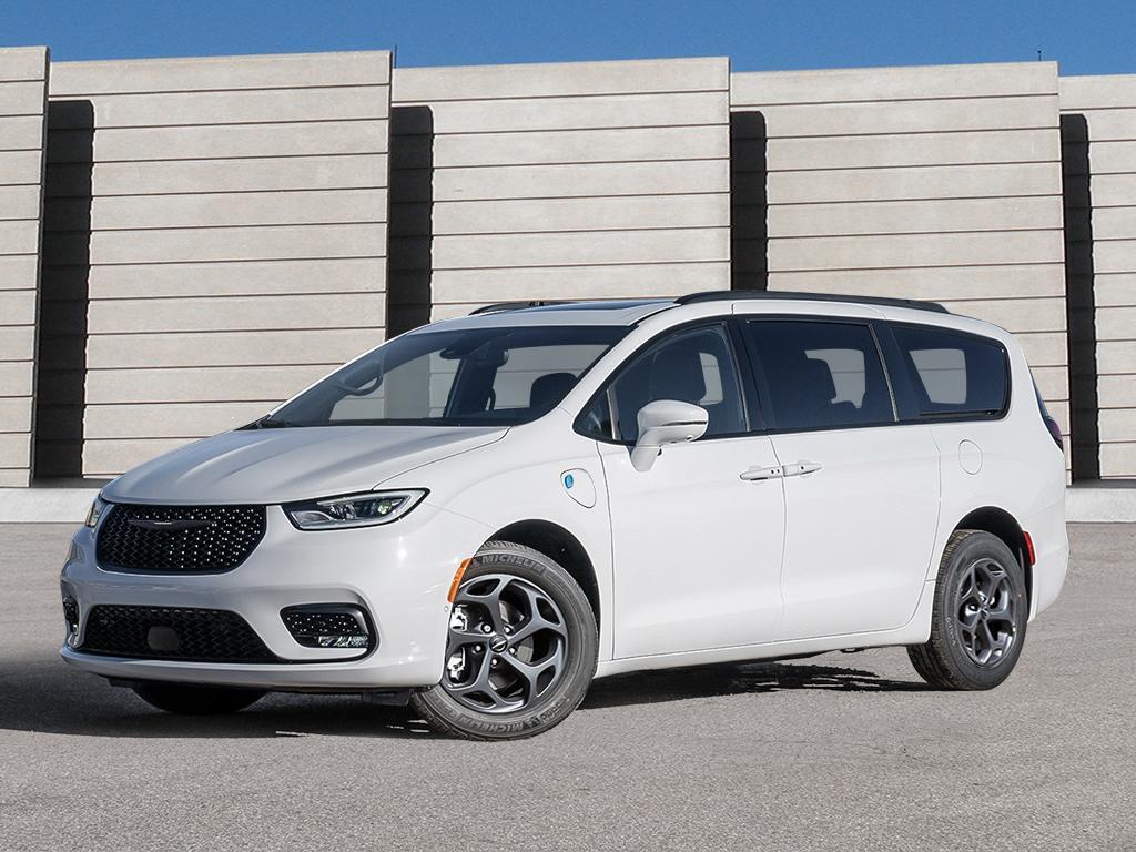 2026 Chrysler Pacifica Hybrid