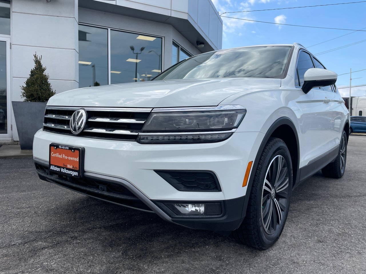 2018 Volkswagen Tiguan Highline 2.0T 8sp at w/Tip 4M Very comfortable dri