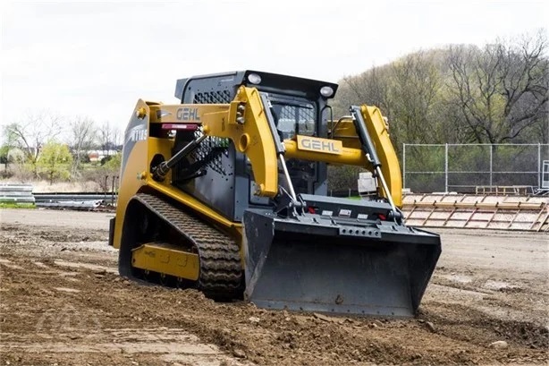 2025 Gehl RT185 