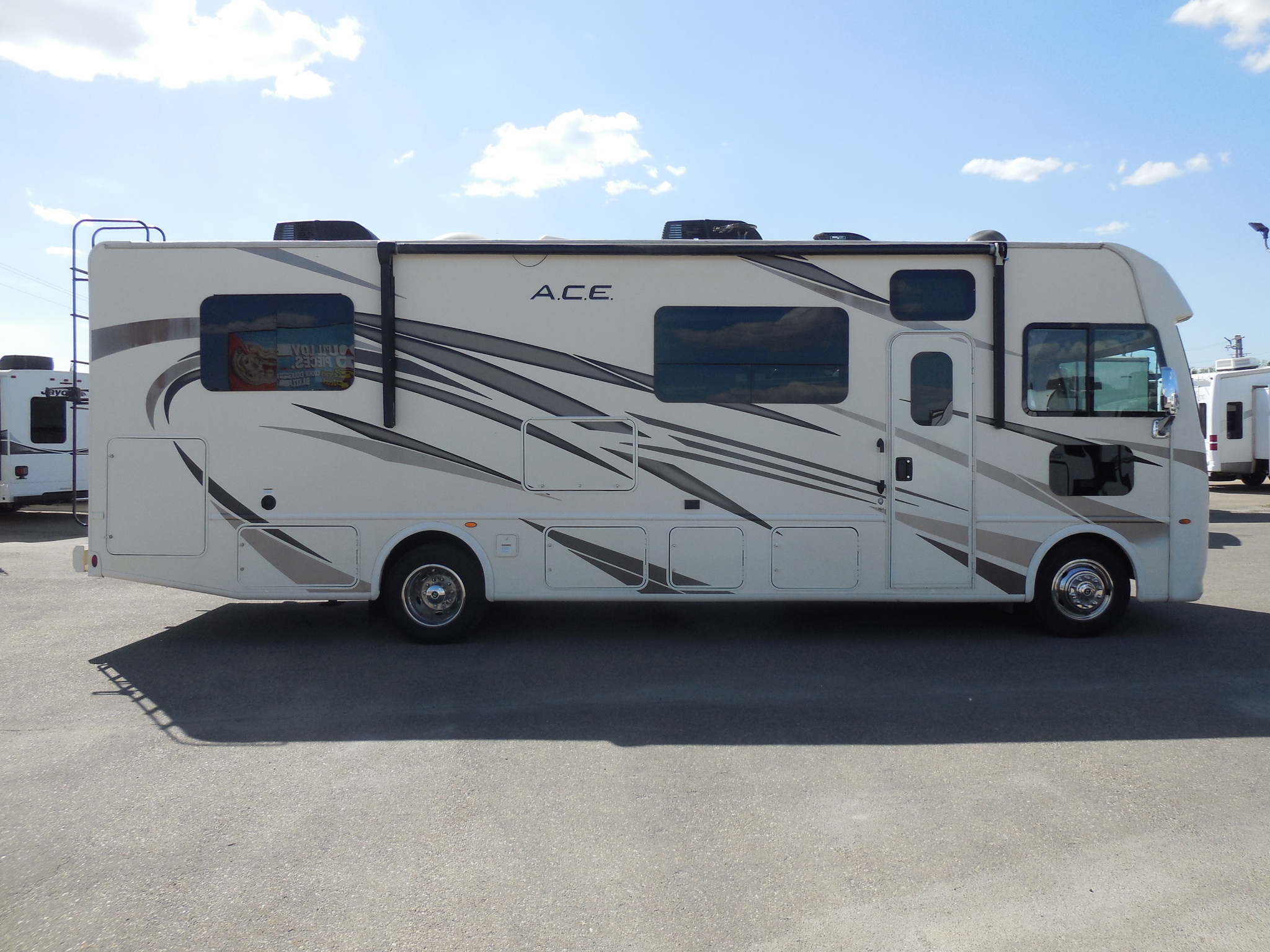 2019 Thor Motor Coach A.c.e