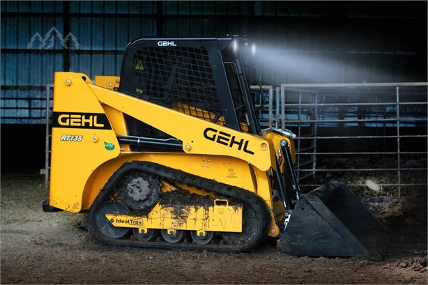 2025 Gehl RT135 