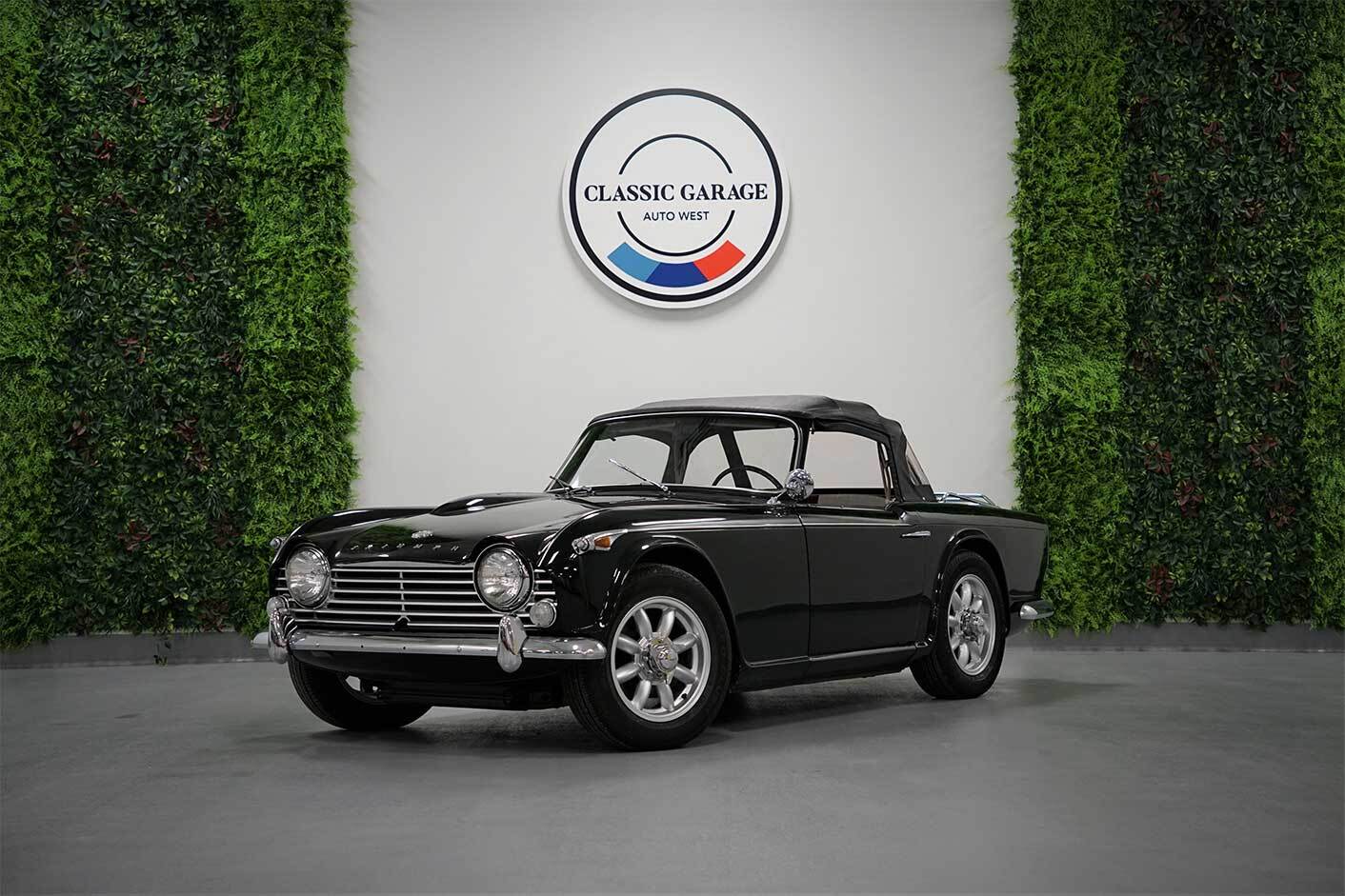 1967 Triumph ROADSTER TR4 Rare Classic Triumph TR4A IRS