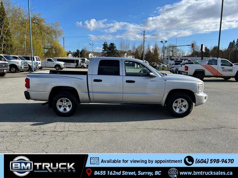 2008 Dodge Dakota SXT / Crew Cab / 5'4" Box / 2wd / V6