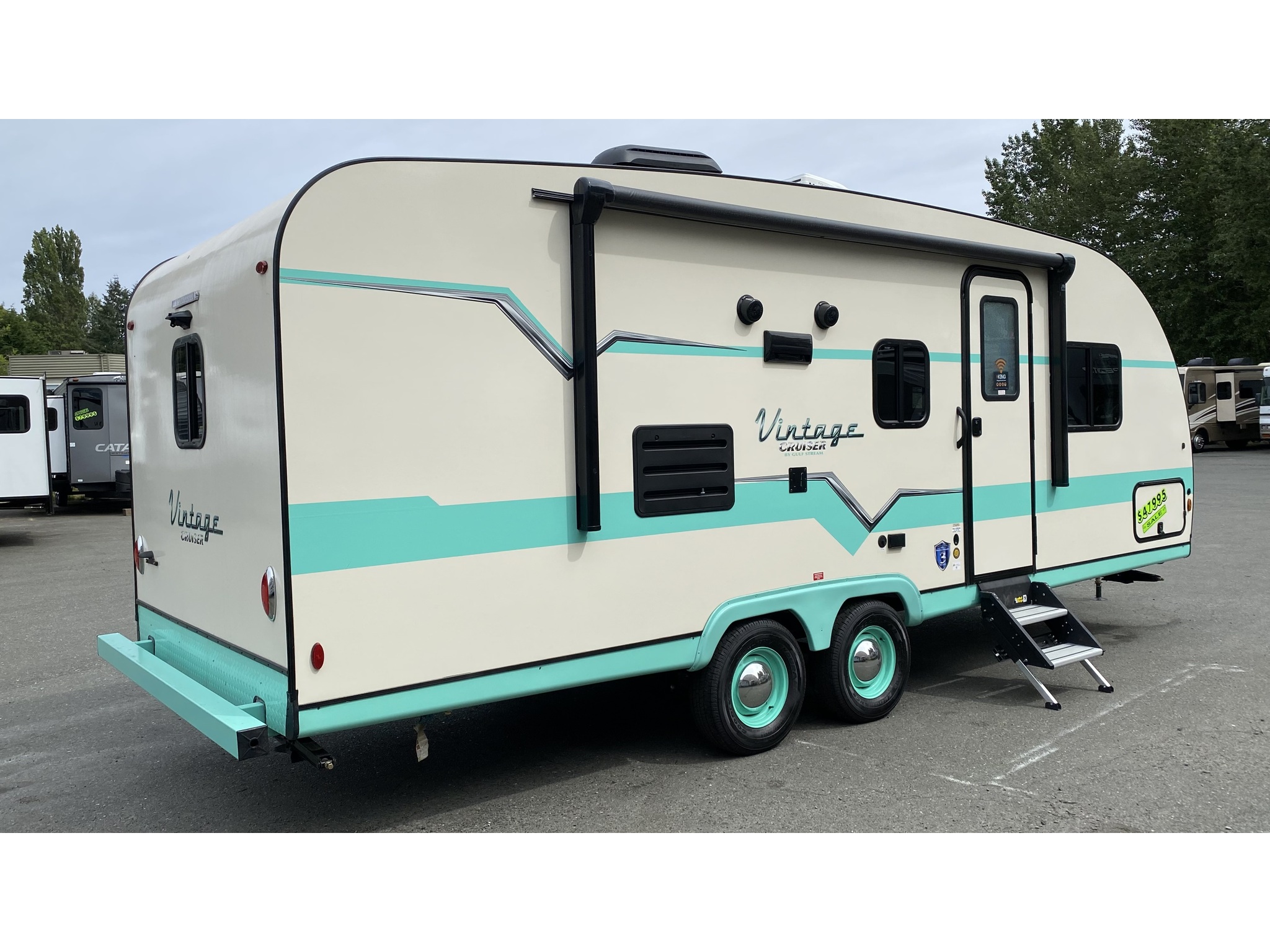 2023 Vintage Cruiser 23QBS