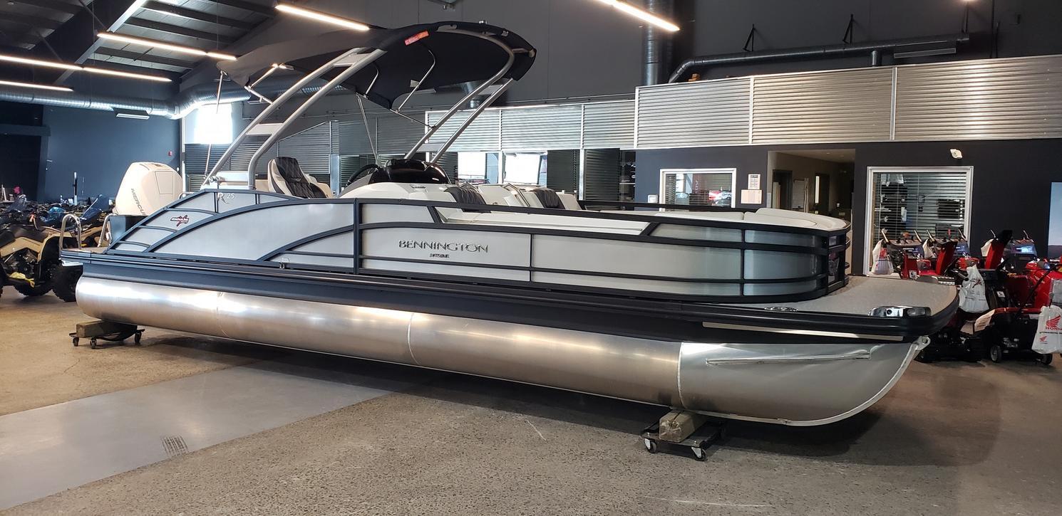 2023 Bennington Marine 25 RSTBA 