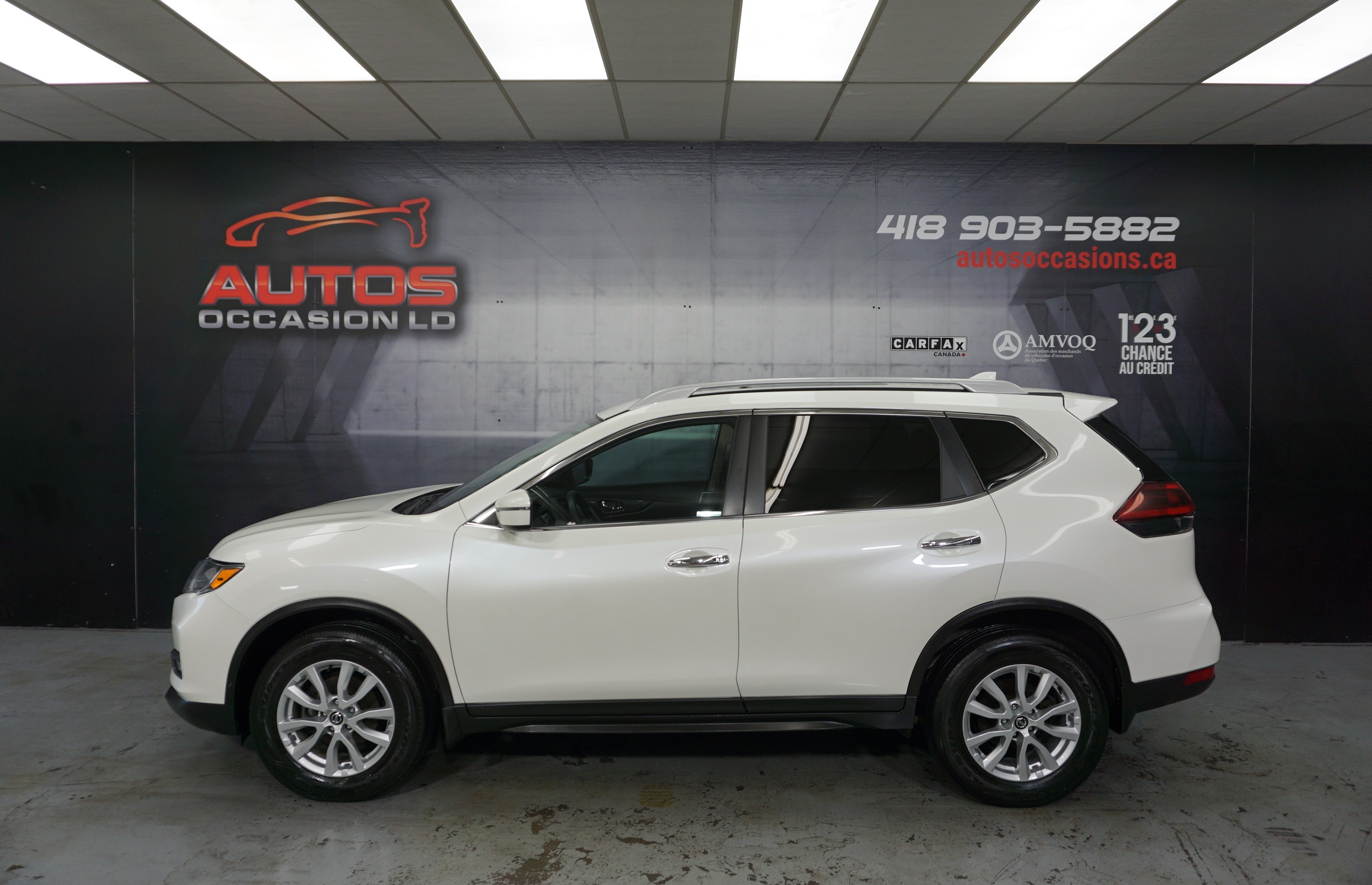 2018 Nissan Rogue SV AWD AUTO / TOIT OUVRANT / SIÈGE / CAM 61 493 KM