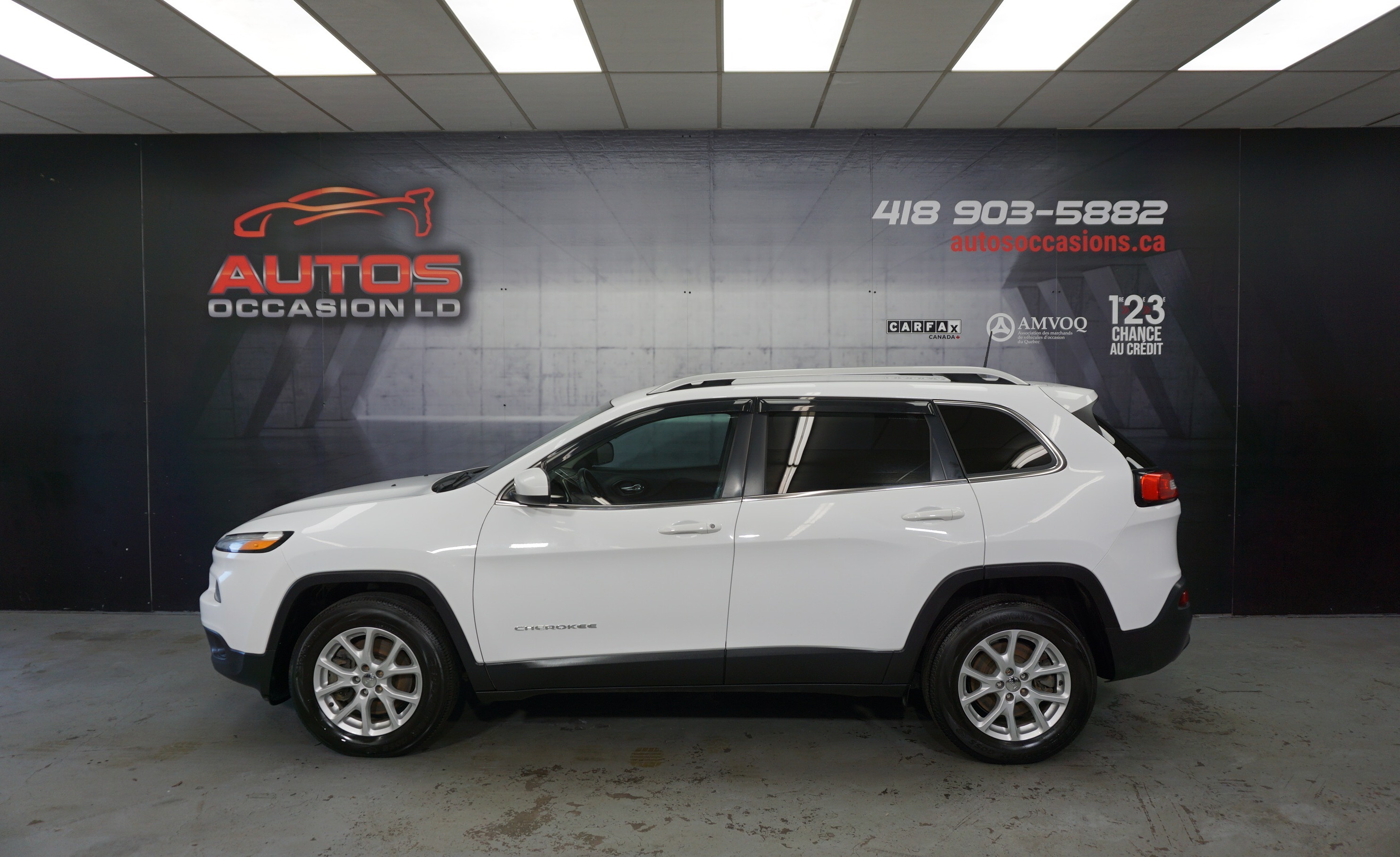 2017 Jeep Cherokee NORTH V6 4X4 AUTO MAGS SIÈGES BLUETOOTH 141 347 KM