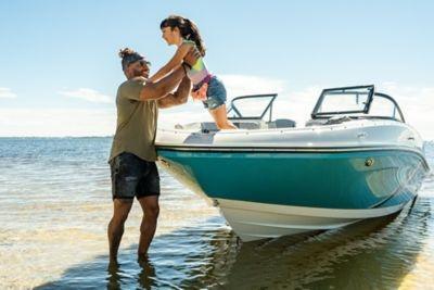 2023 Bayliner VR5 Bowrider - Outboard 