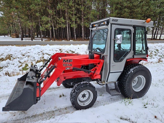 1989 Massey Ferguson 1020 