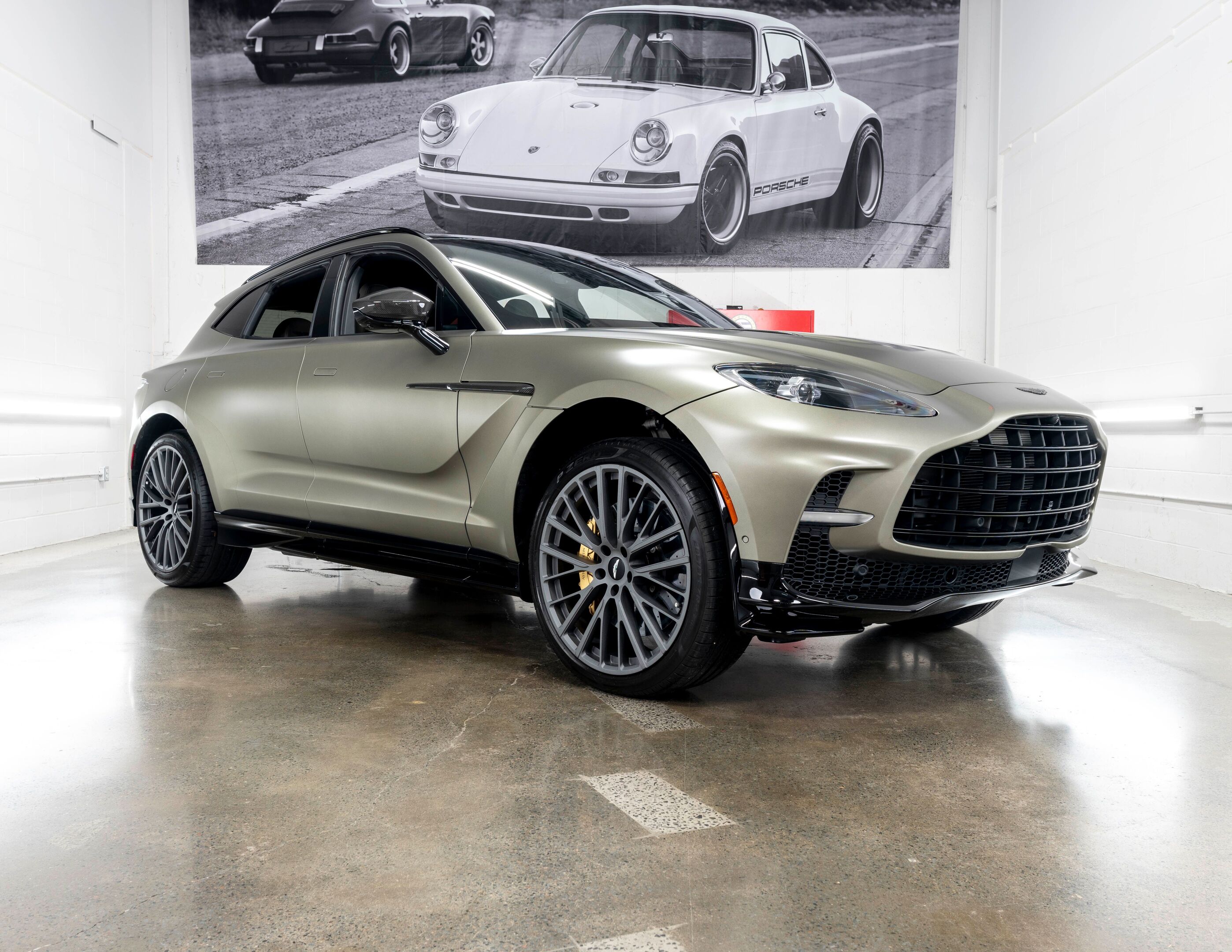 2023 Aston Martin DBX707 707 AWD