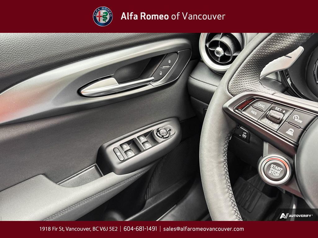 2024 Alfa Romeo Tonale Veloce EAWD, Vancouver, Cash