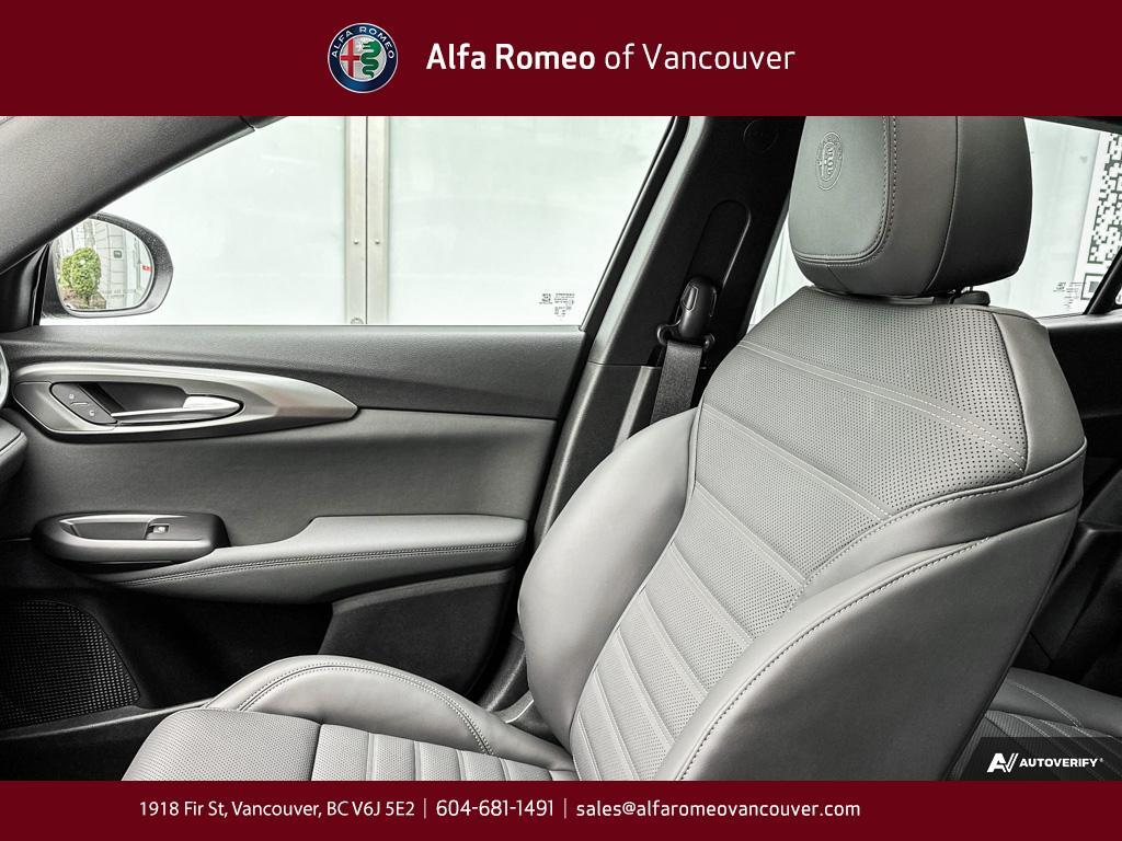 2024 Alfa Romeo Tonale Veloce EAWD, Vancouver, Cash
