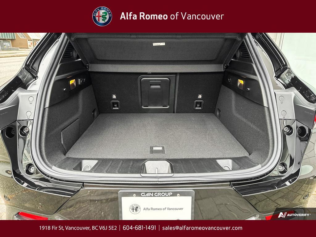 2024 Alfa Romeo Tonale Veloce EAWD, Vancouver, Cash