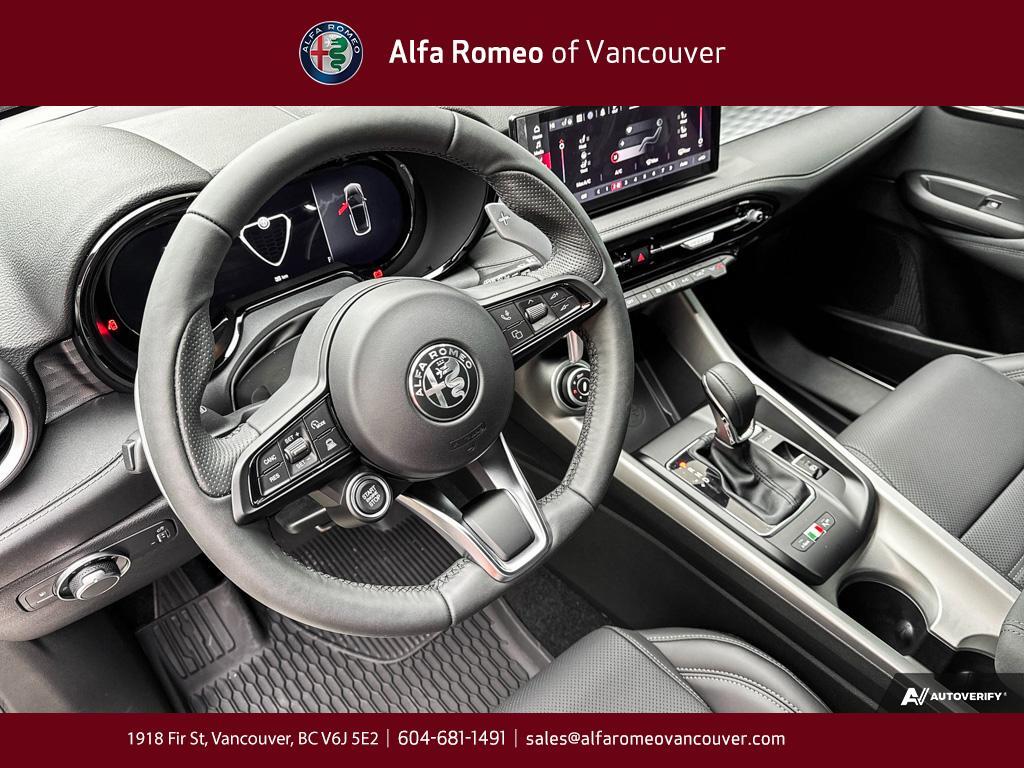 2024 Alfa Romeo Tonale Veloce EAWD, Vancouver, Cash