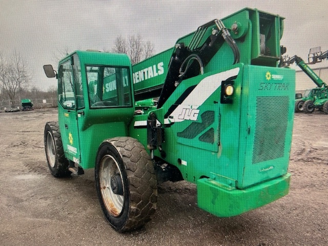 2013 SKY TRAK 8042 