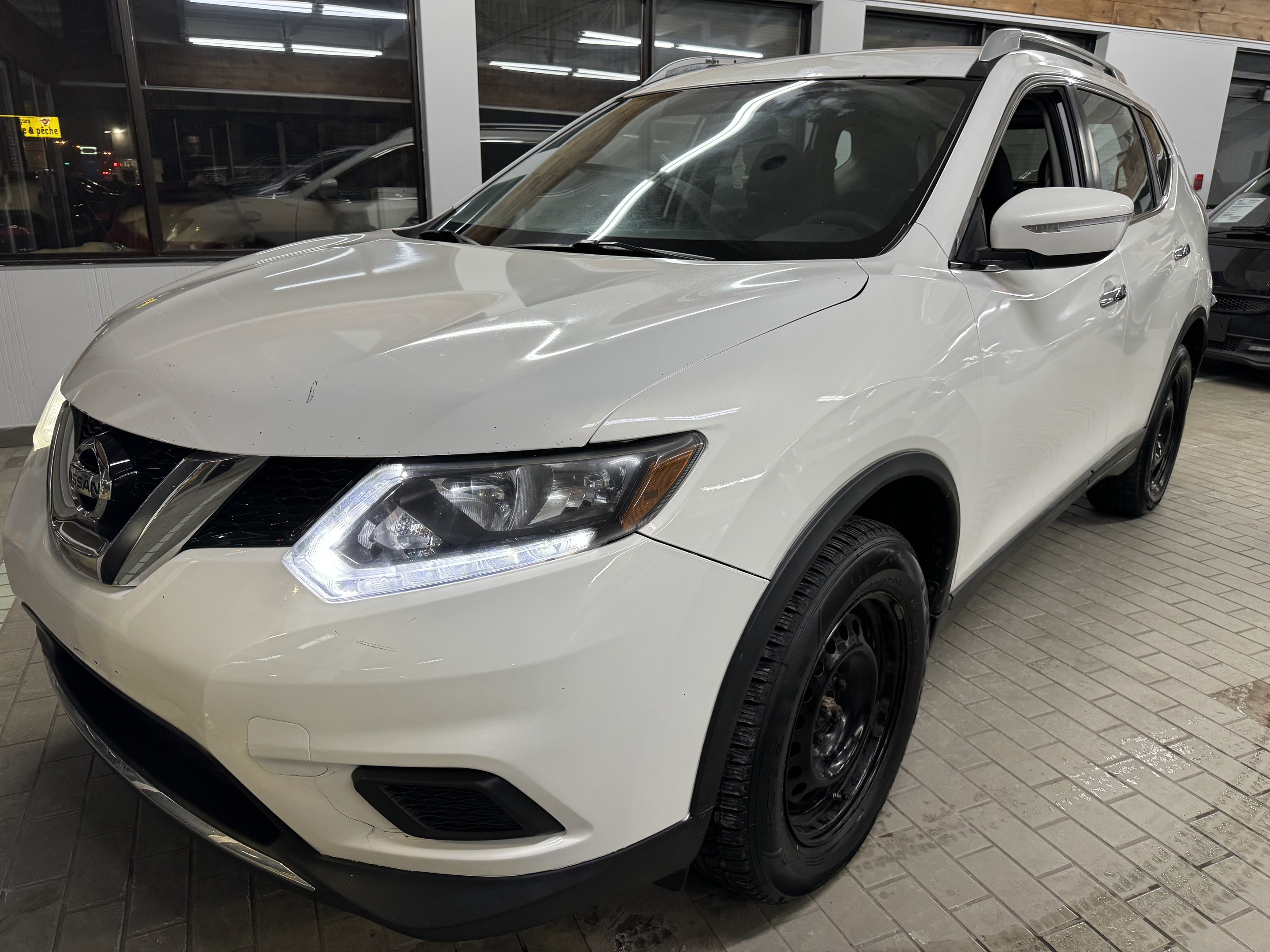 2014 Nissan Rogue AWD 4dr S