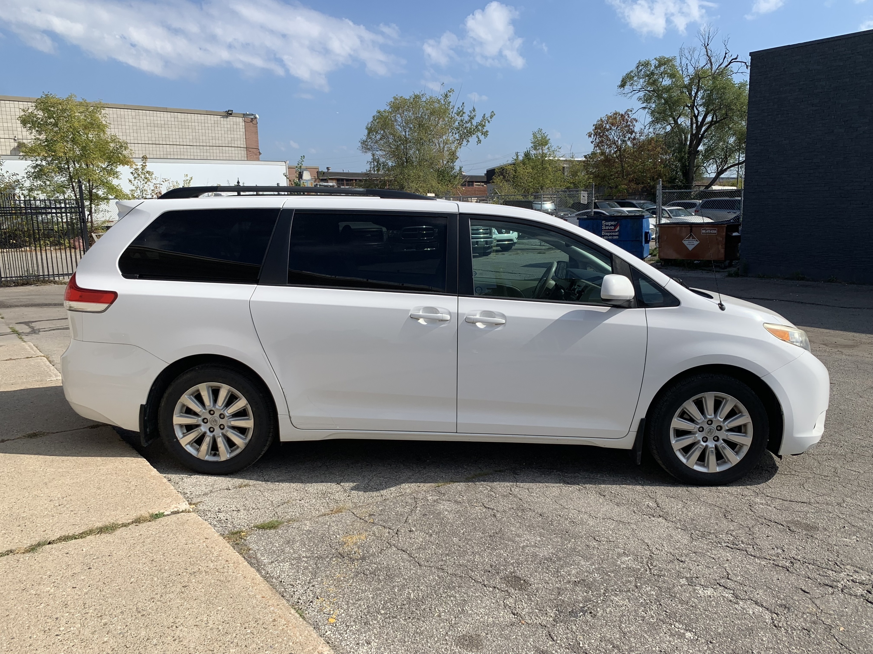 2012 Toyota Sienna XLE 7 Passenger, 多伦多, 全款车