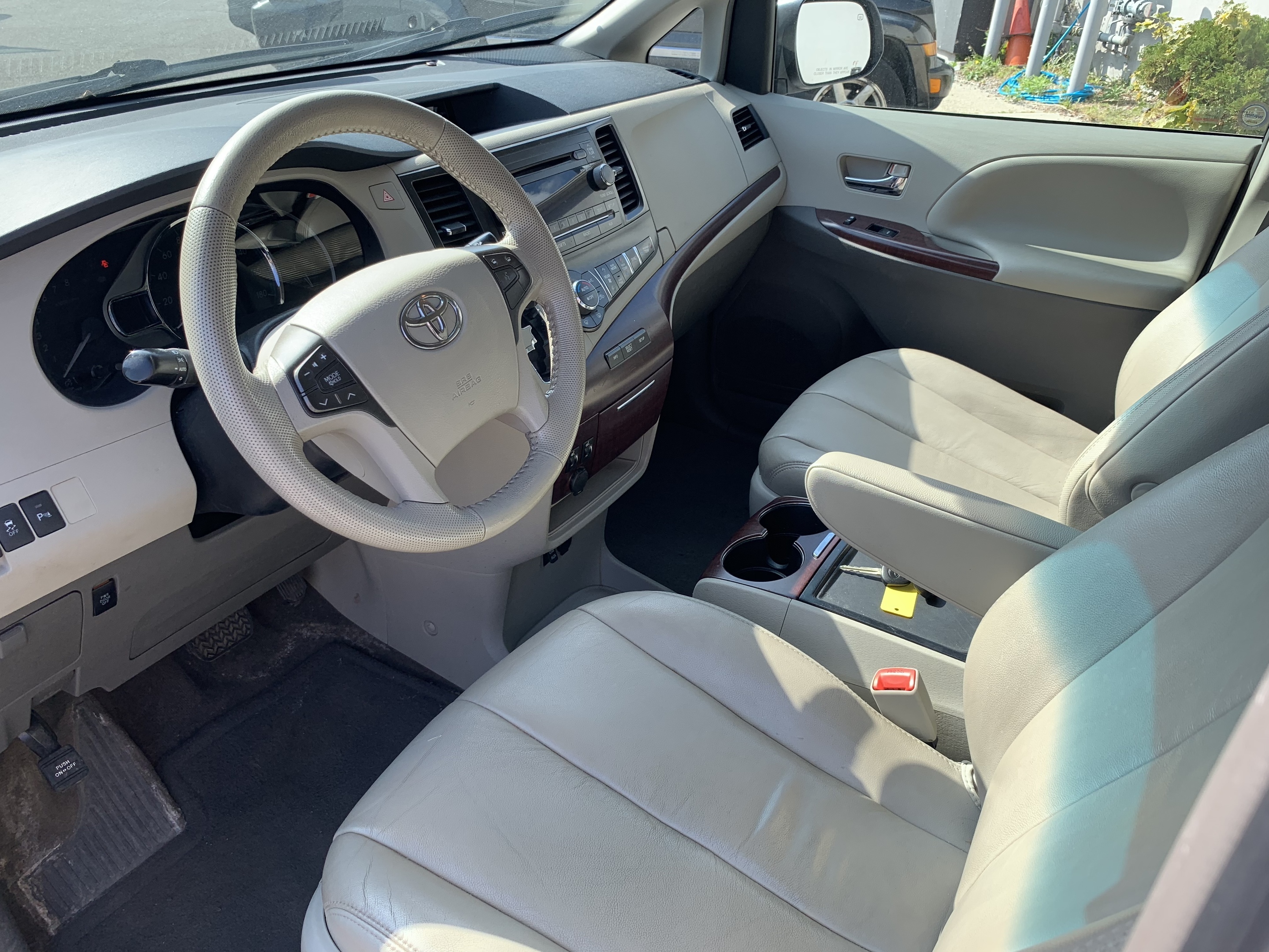 2012 Toyota Sienna XLE 7 Passenger, 多伦多, 全款车