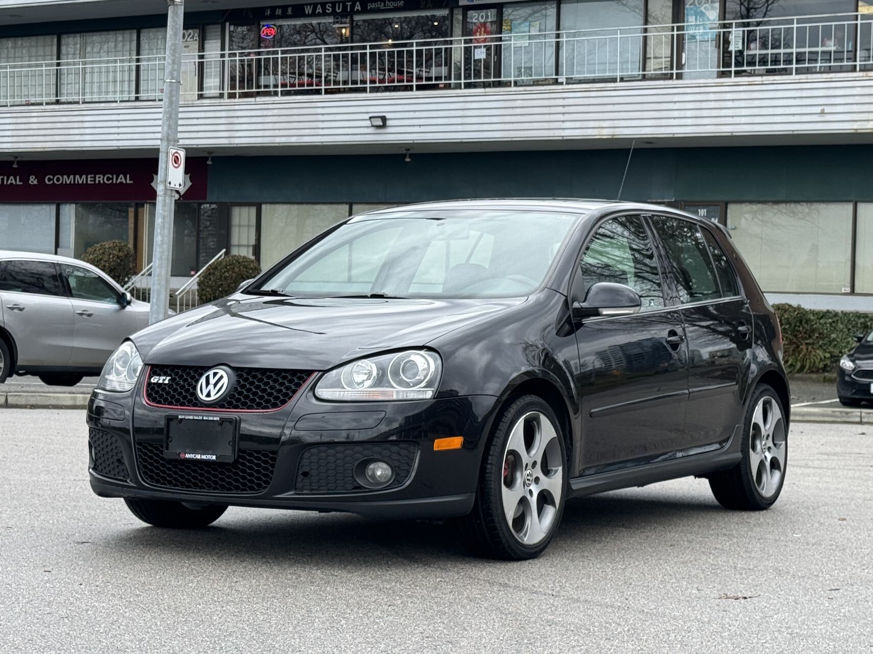 2009 Volkswagen GTI 4dr HB DSG