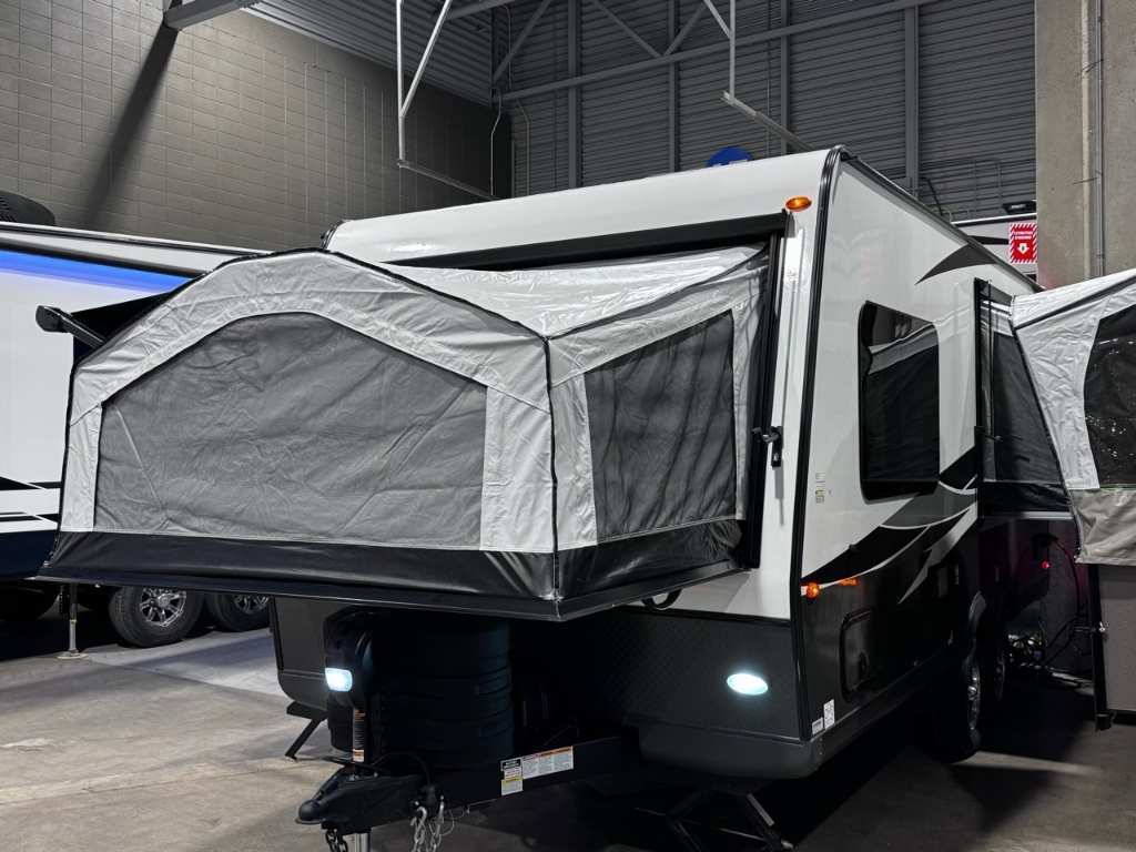 2024 Flagstaff FLT183 