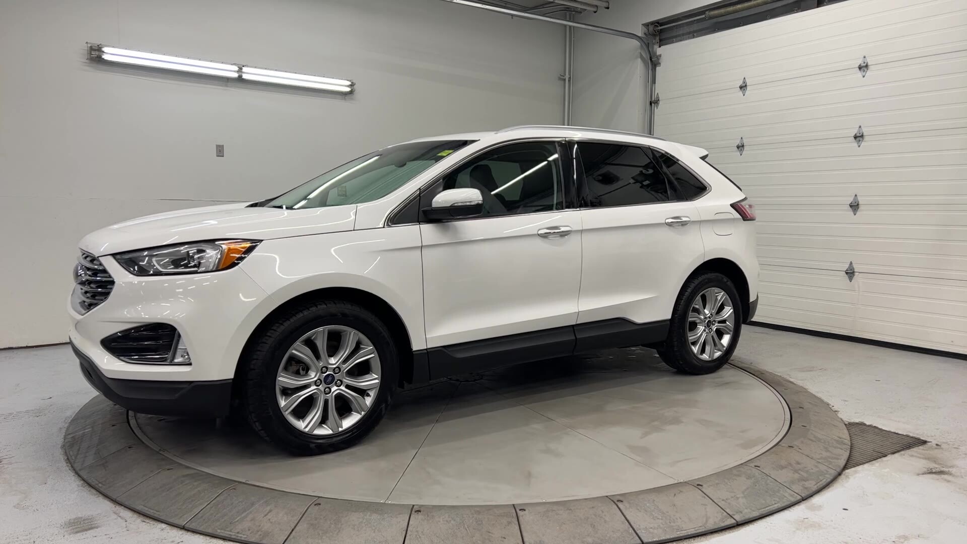 2020 Ford Edge