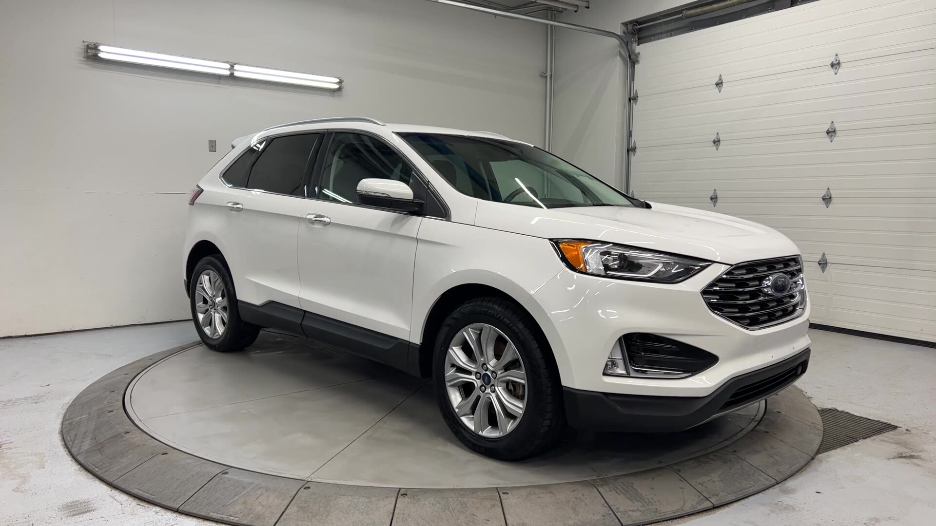 2020 Ford Edge