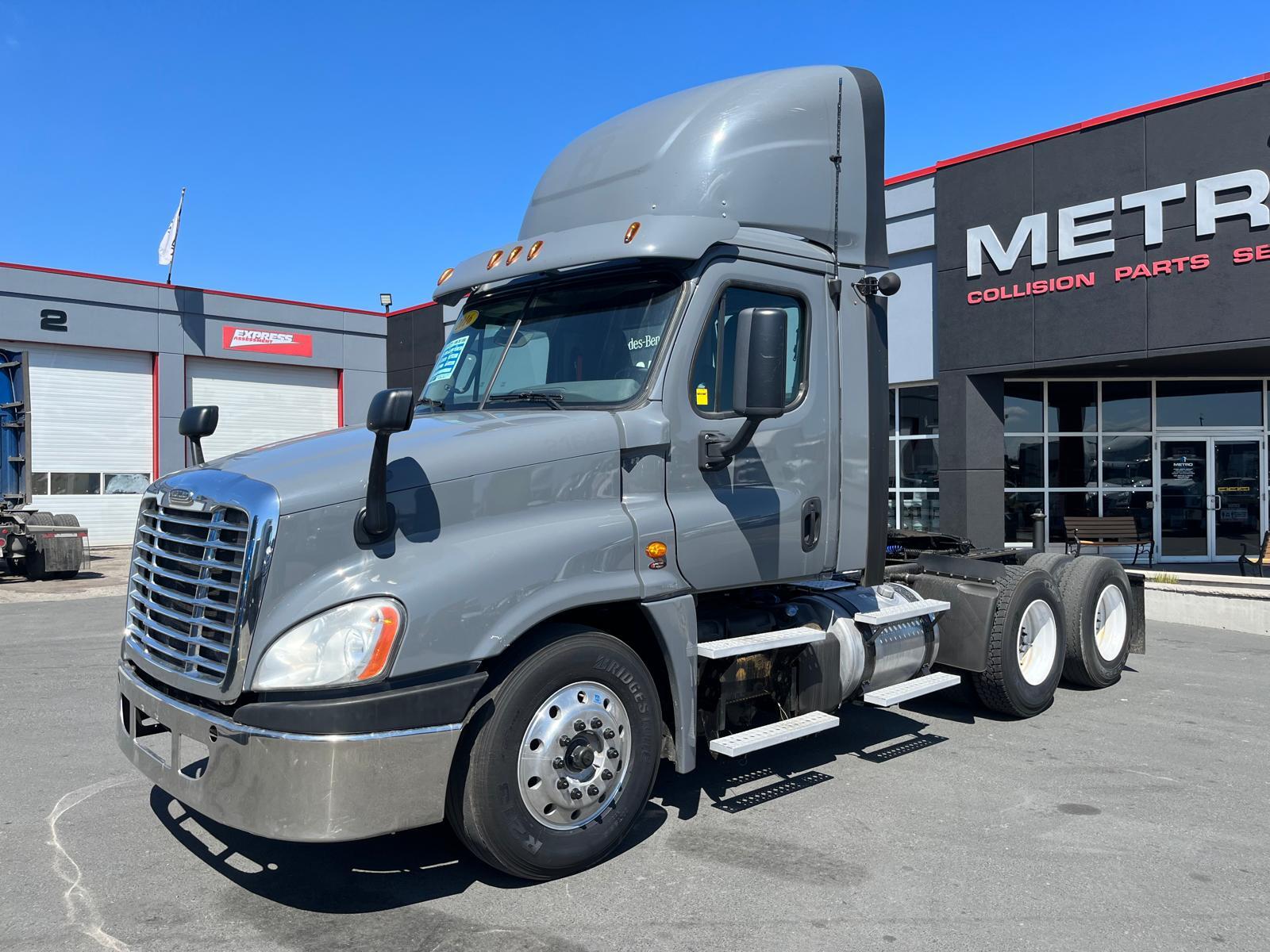 2016 Freightliner Cascadia  450 HP | Call for Price!