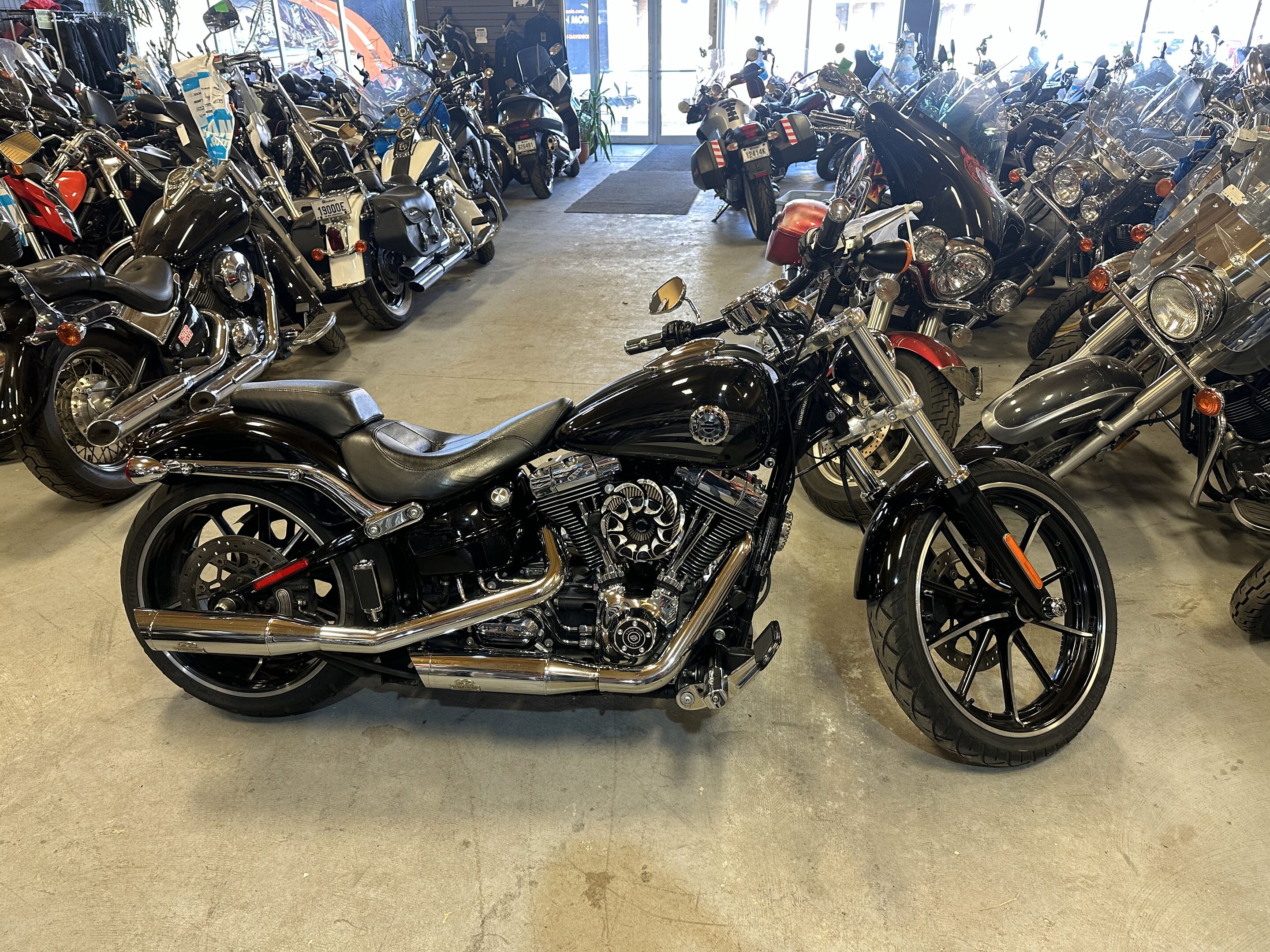 2016 Harley-Davidson Breakout 