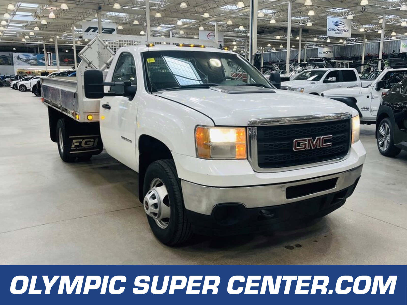 2013 GMC Sierra 3500HD WT | 6.0L V8 | DUALLY | CRUISE