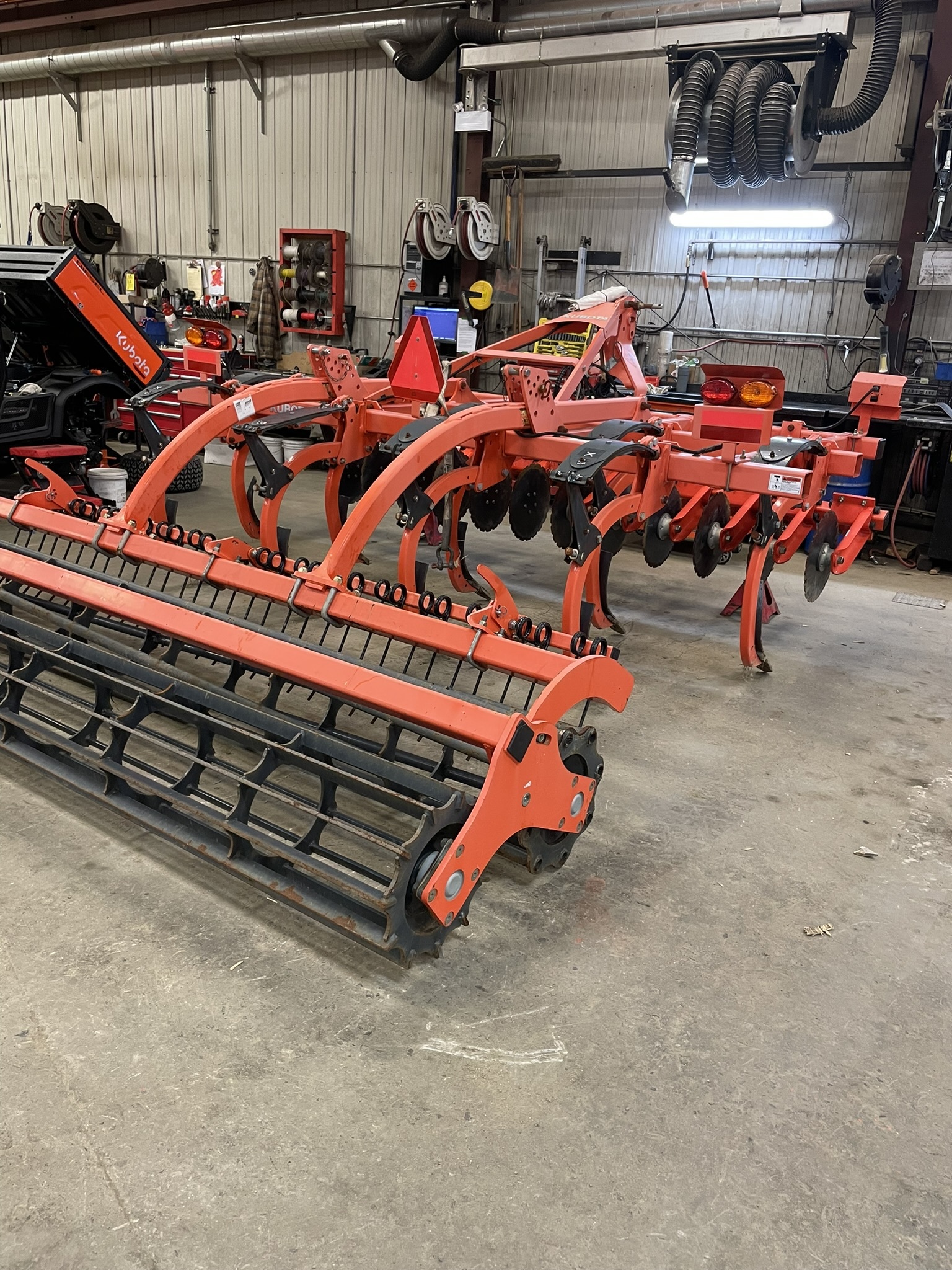 2023 Kubota CU3350CD 