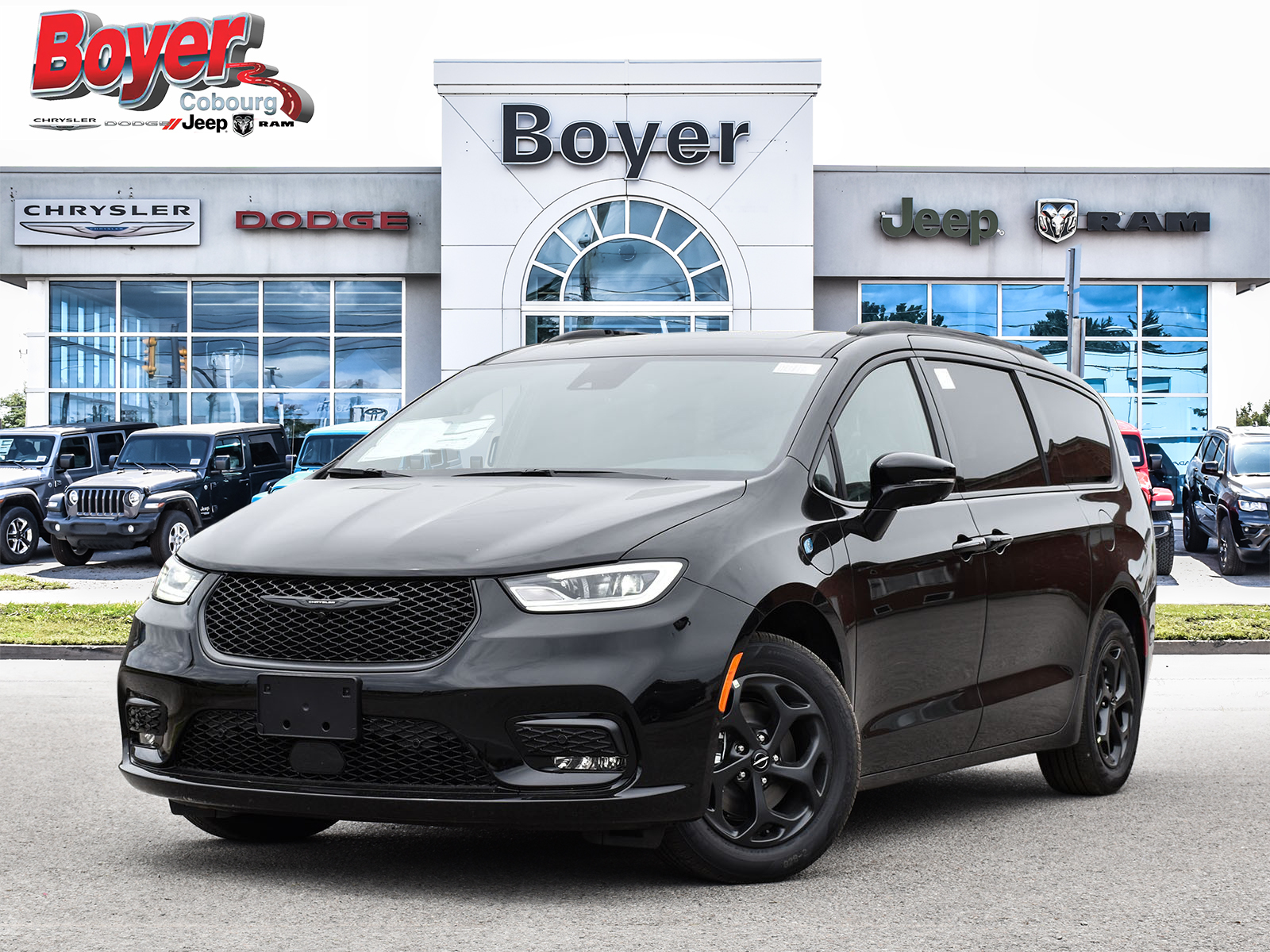 2024 Chrysler Pacifica Hybrid Select