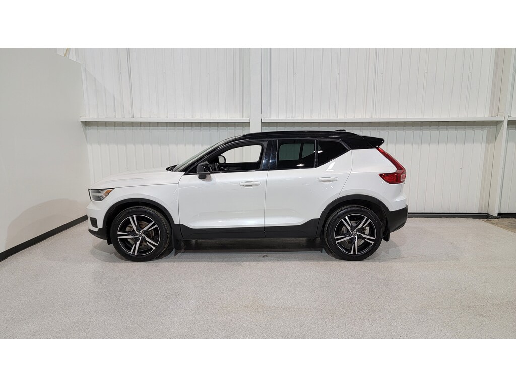 Volvo XC40 2021