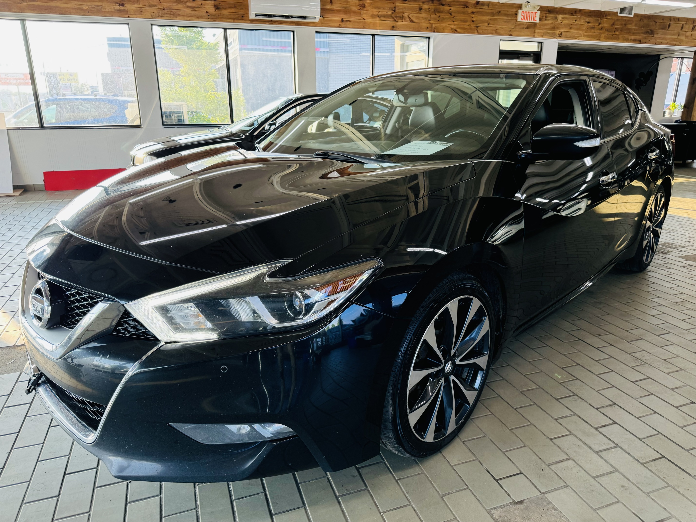 2016 Nissan Maxima 4dr Sdn SR