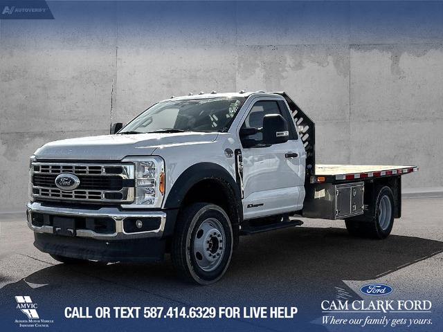 2023 Ford F-550 XL Flatbed Middle Hitch