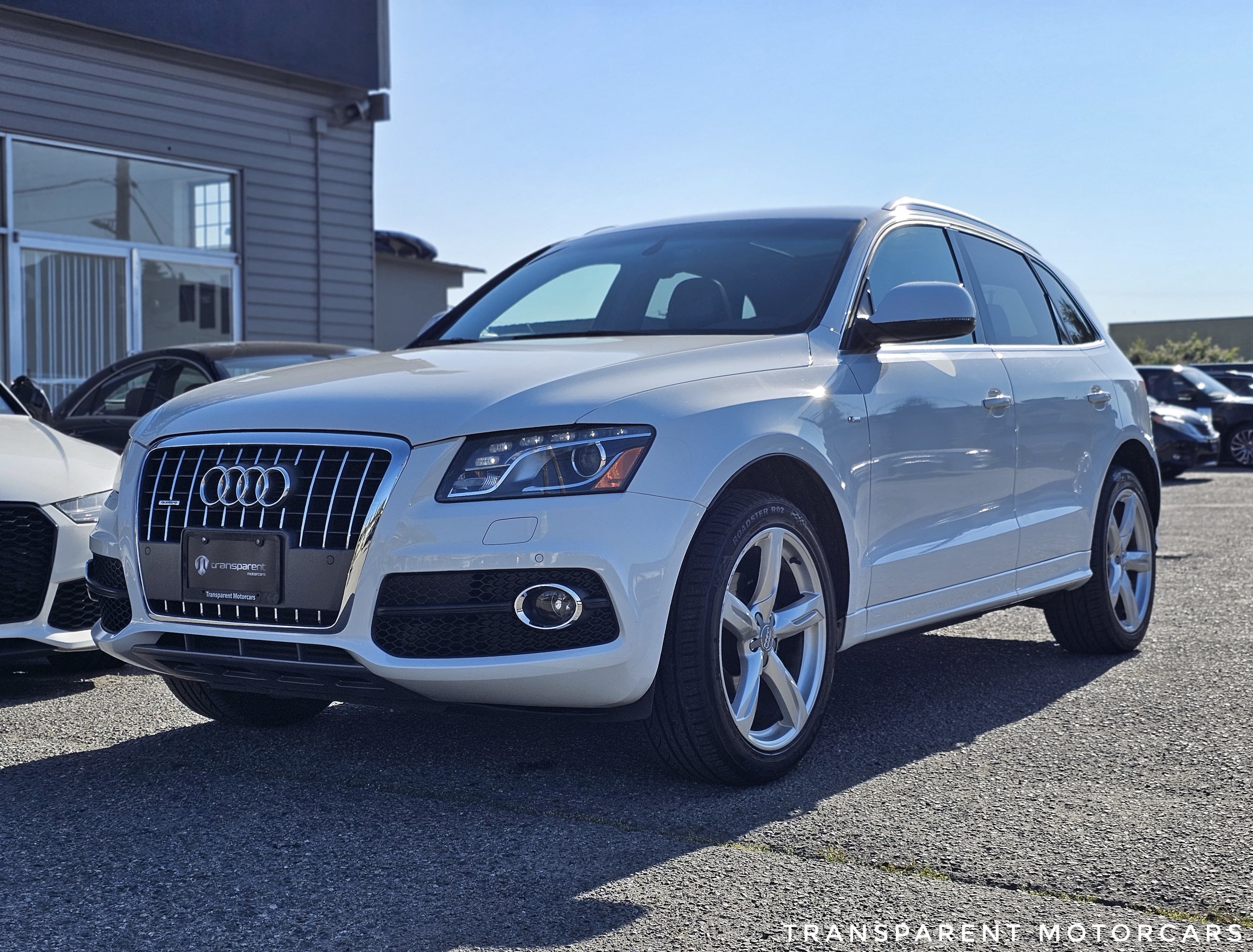 2012 Audi Q5 Panoramic/B&O Sound/Comfort Access/Camera/Audi MMI