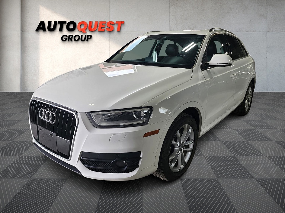 2015 Audi Q3 Technik NAVI Sunroof Leather
