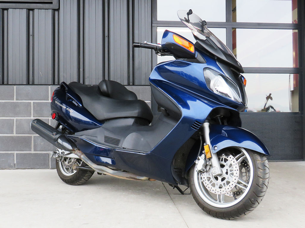 2004 Suzuki Burgman 650 
