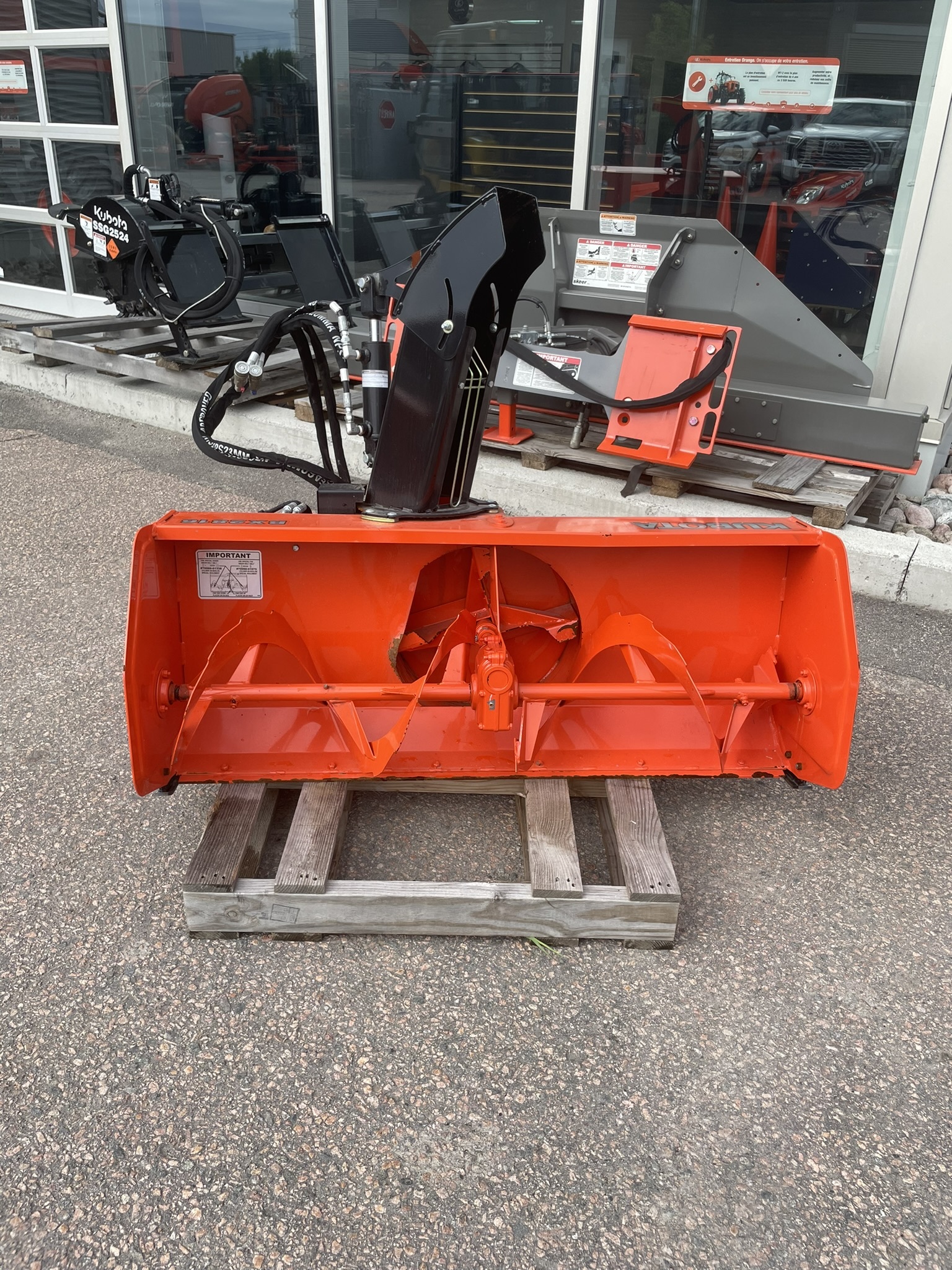 2023 Kubota BX2816 