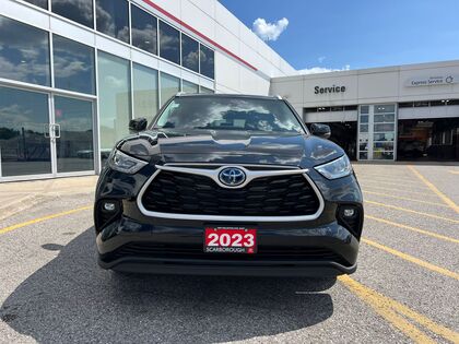 used 2023 Toyota Highlander car, priced at $58,995