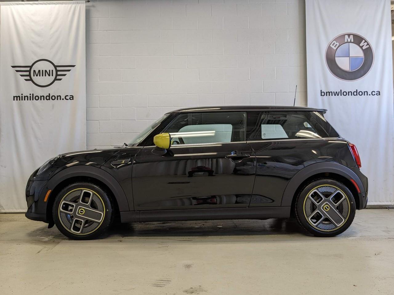 2023 MINI SE 3 Door Cooper