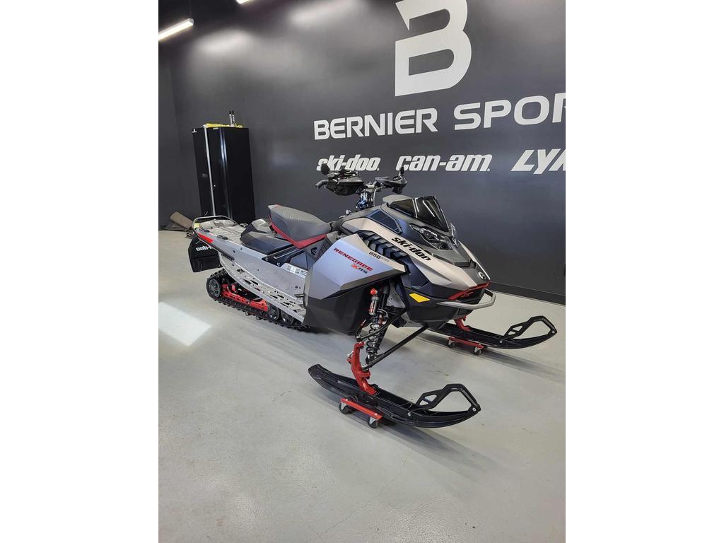 2023 Ski-Doo RENEGADE X-RS 850 