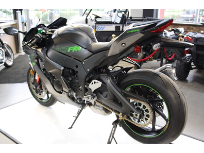 10kg×2、15kg×2 2025 Kawasaki Ninja ZX-10R in Guelph | TWO WHEEL MOTORSPORT - 63590837