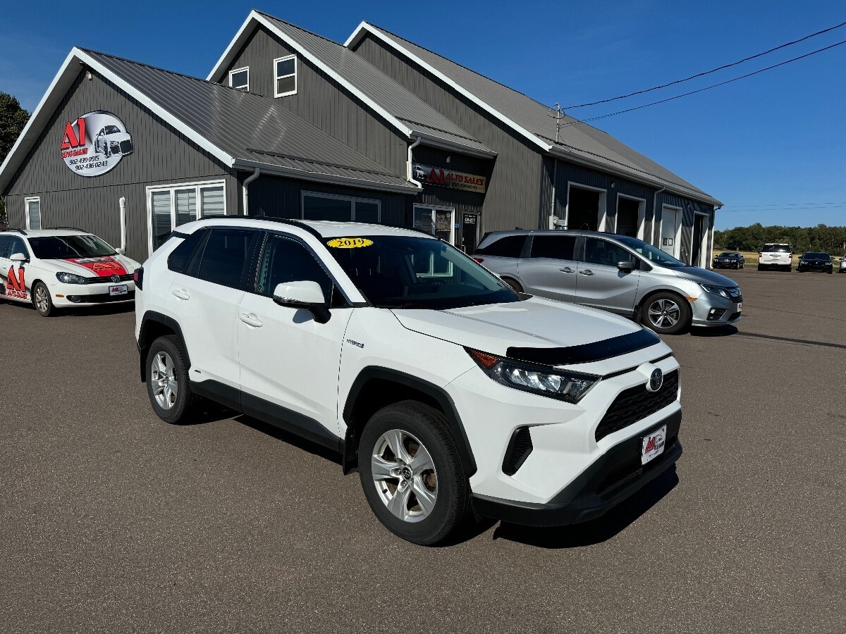 2019 Toyota RAV4  LE  HYBRID AWD $135 Weekly tax in 
