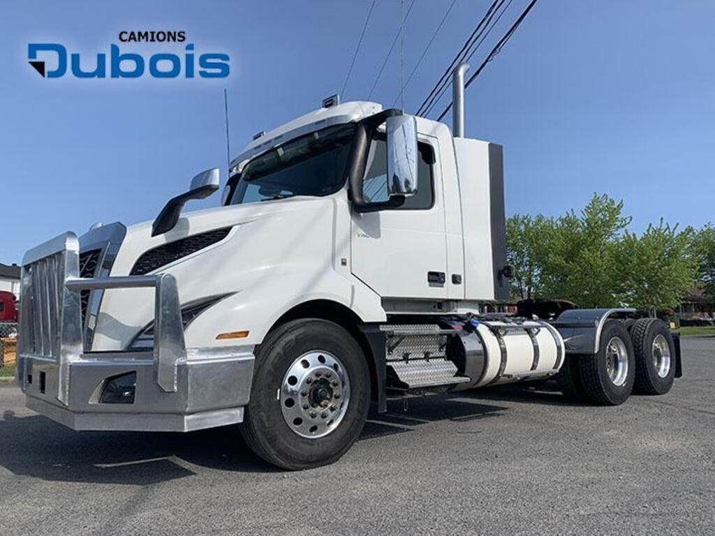 2022 Volvo VNL 