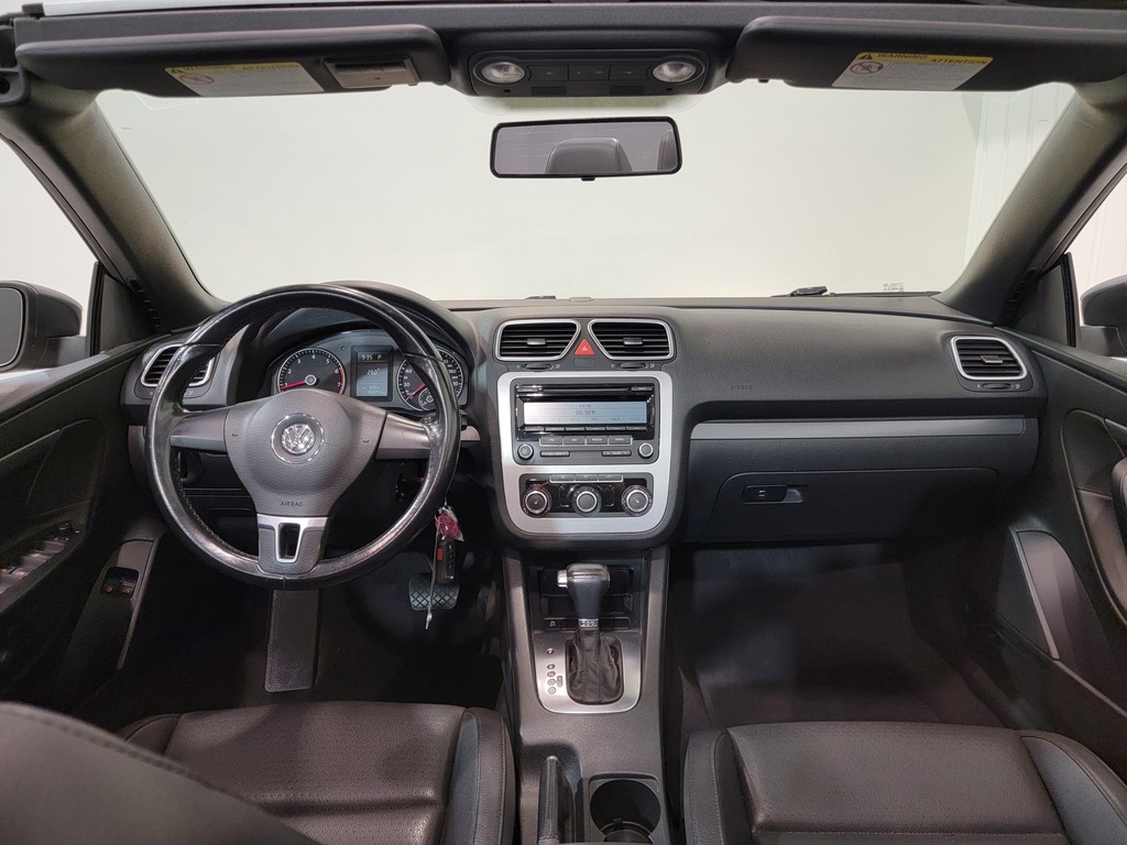 Volkswagen Eos 2011