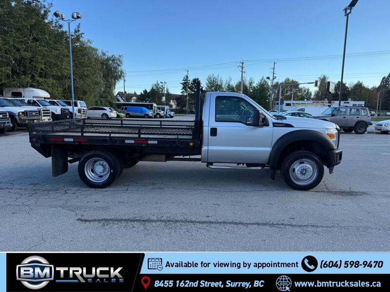 2011 Ford F-450 Regular Cab / Flat Deck / Dually / 2wd