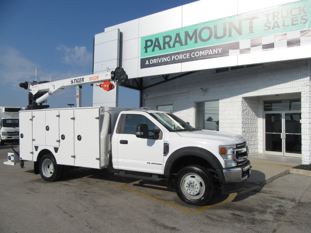 2021 Ford F-550 DIESEL AUTO 4X4 REG CAB/ NEW SERVICE BODY/ CRANE