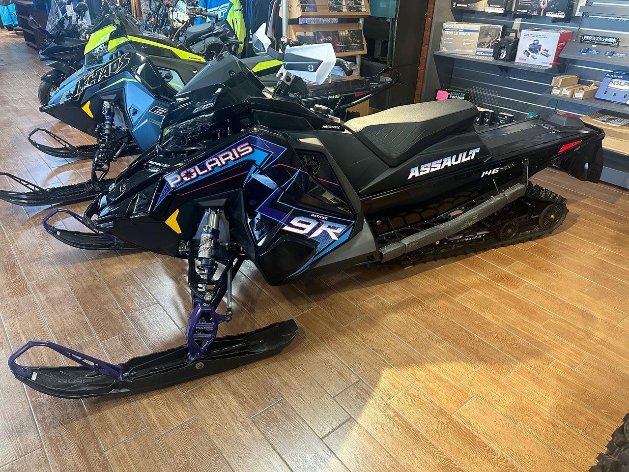 2025 Polaris PATRIOT 9R SWITCHBACK ASSAULT 146 LE 70 edition 1000$ ou 2 ans de garantie