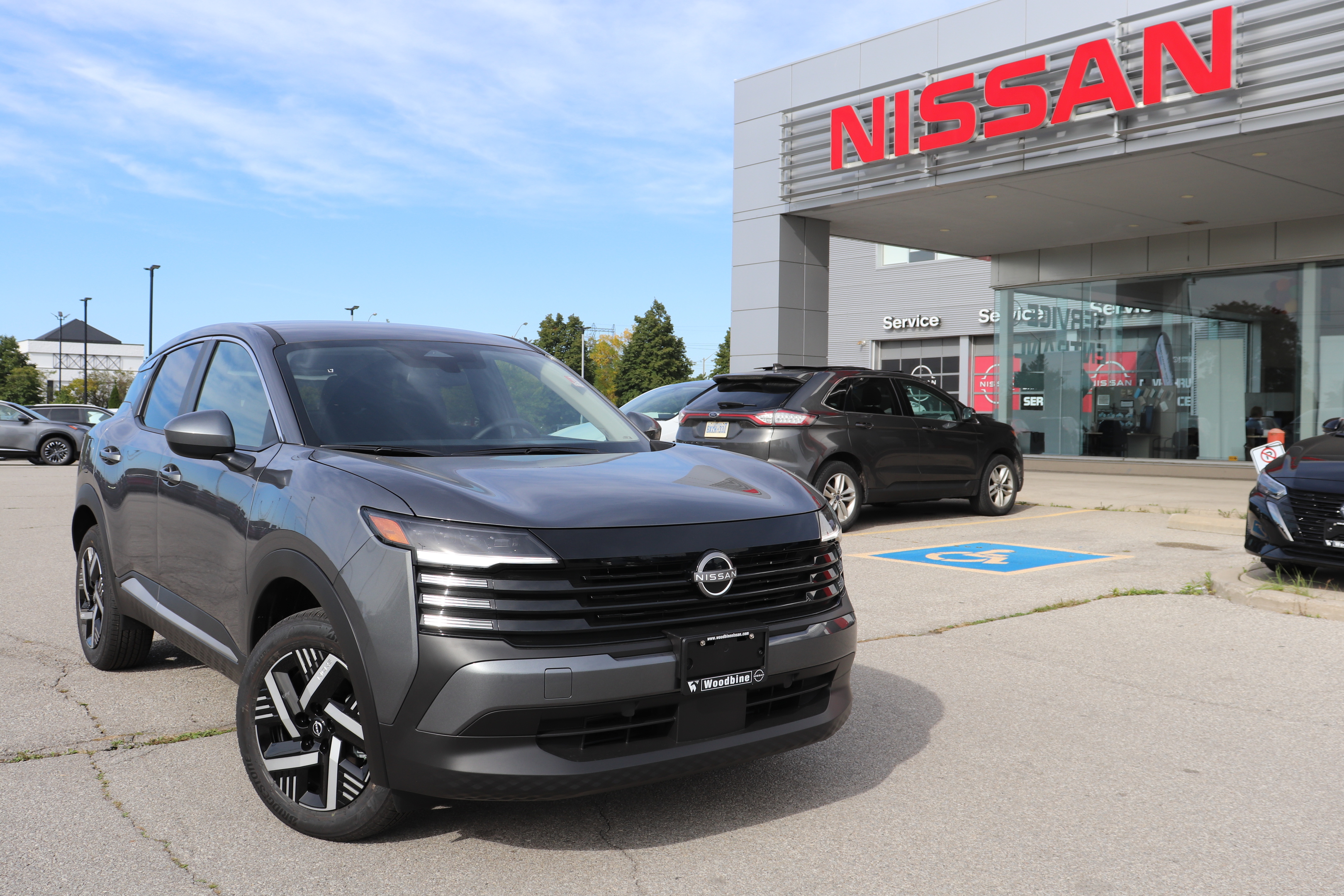 2025 Nissan Kicks SV