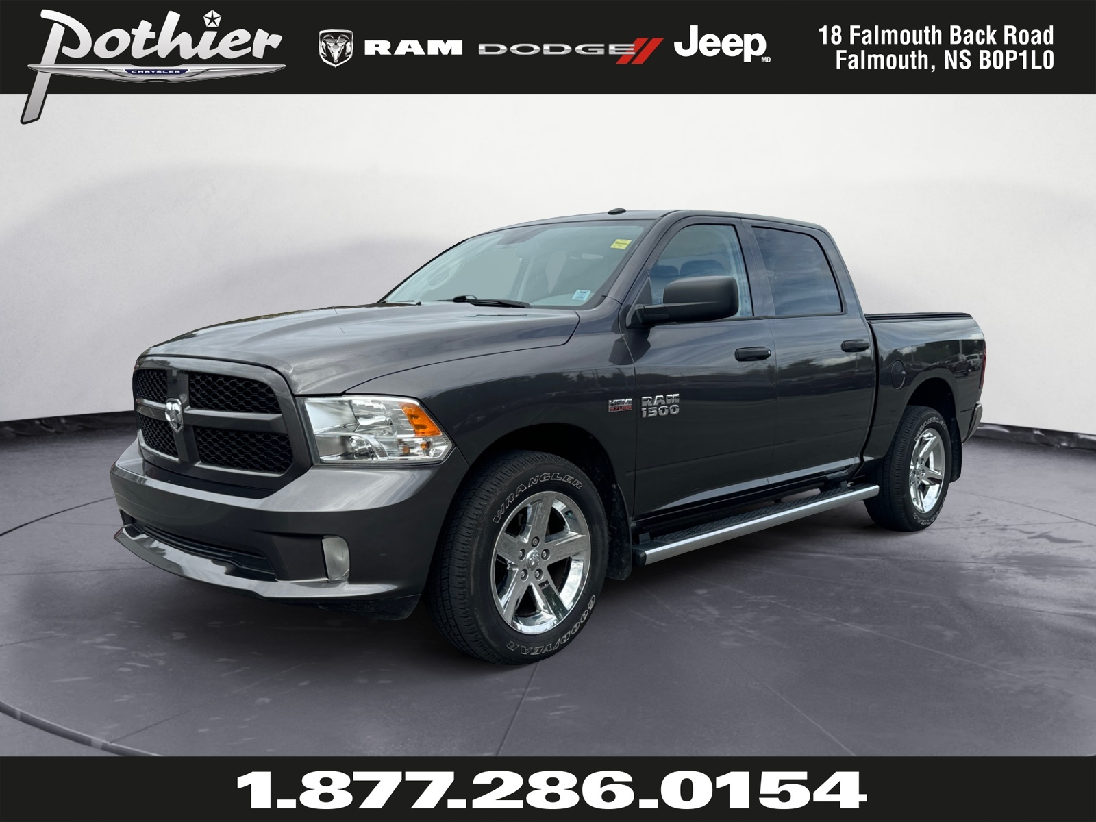2017 Ram 1500 4WD Crew Cab 140.5  Express -Ltd Avail-